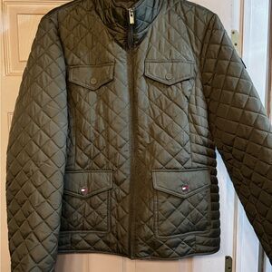 Tommy Hilfiger? Women’s Quilted Olive Green Jacket